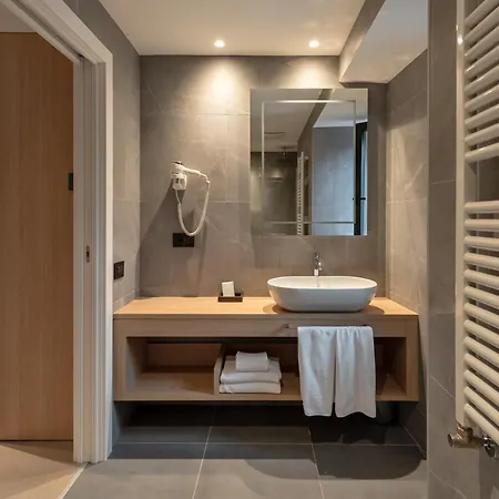 Royal Village Hotel Limone sul Garda