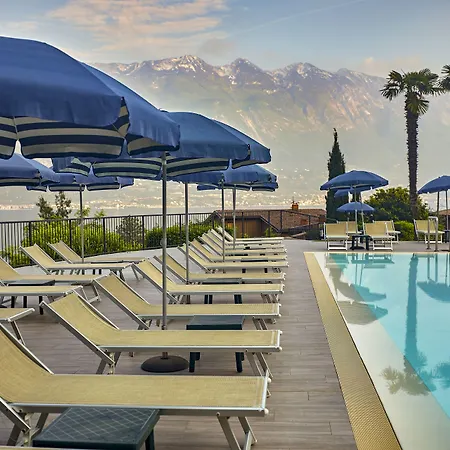 Royal Village 4* Limone sul Garda