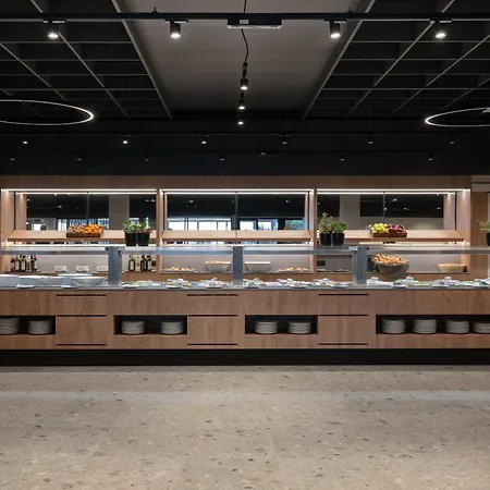 Royal Village 4* 리몬네술가르다