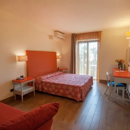 Hotel Royal Village 4*